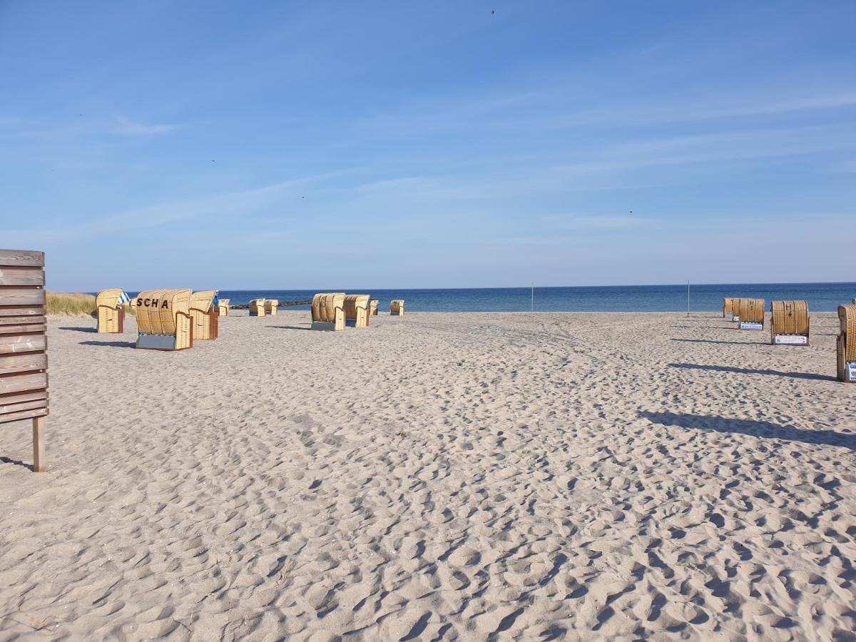 Ferienwohnung Kleine Hafenliebe Fehmarn Exterior foto